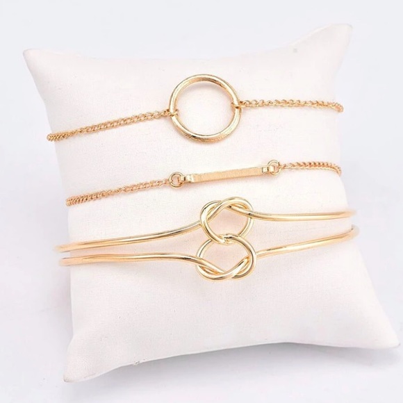Gold knot bangles set of 3 - Picture 2 of 5